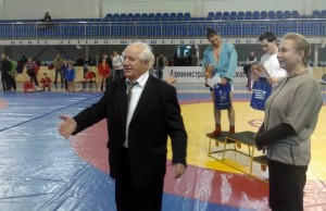 Супьян Зубайраев мастер спорта по самбо и вольной борьбе,первый Чемпион СССР по борьбе из Чечни, ныне проводит турниры в Мытищах