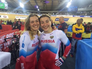 Счастливые победительницы Анастасия Войнова и Дарья Шмелева